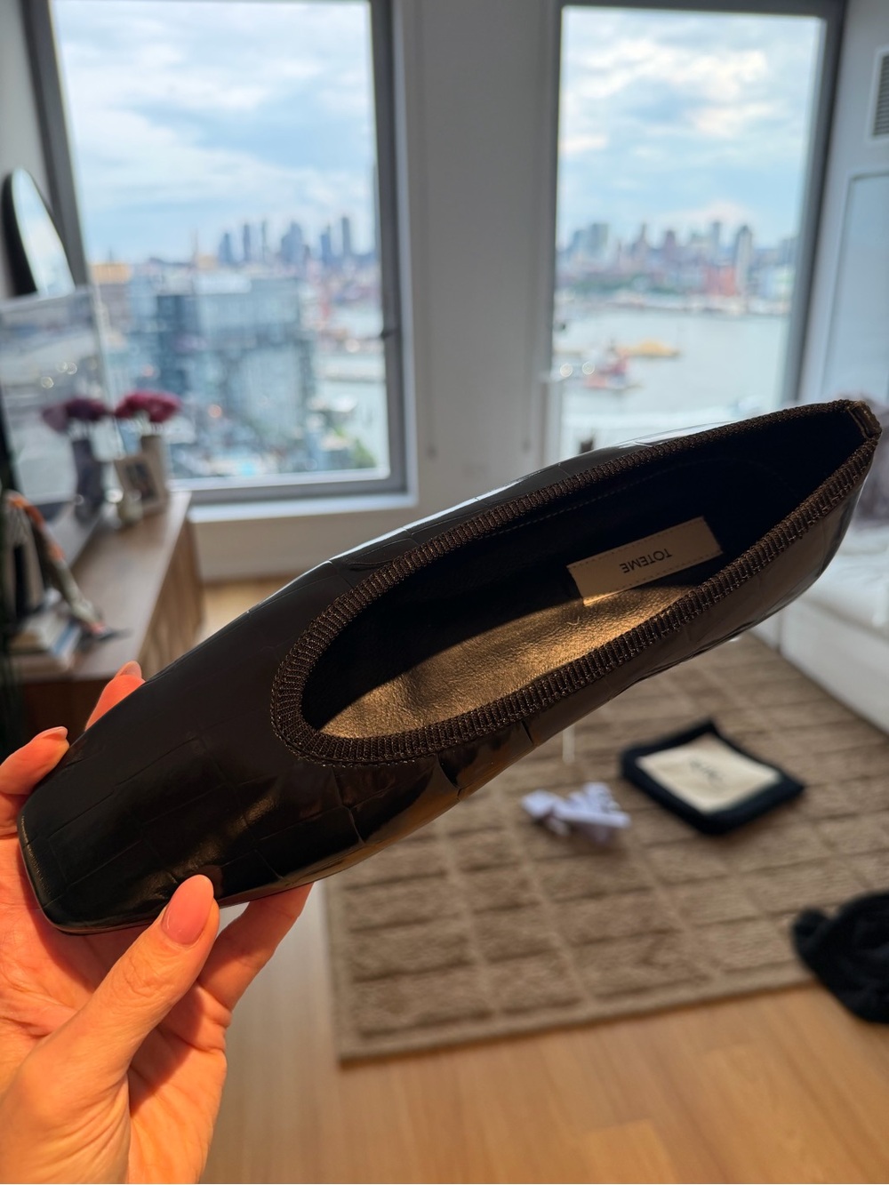 Toteme Minimalist croco-embossed ballerinas black - Picture 3 of 6